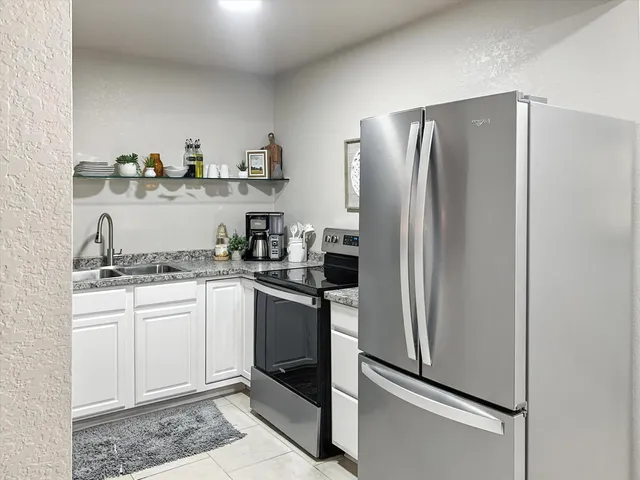 $1,075,000 | 10771 154th Road North, Jupiter, FL 33478