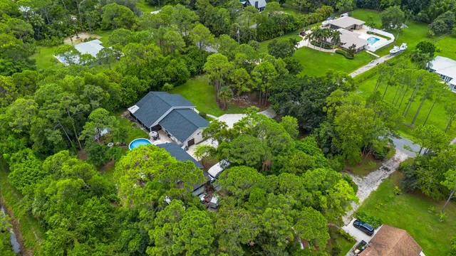 $1,075,000 | 10771 154th Road North, Jupiter, FL 33478