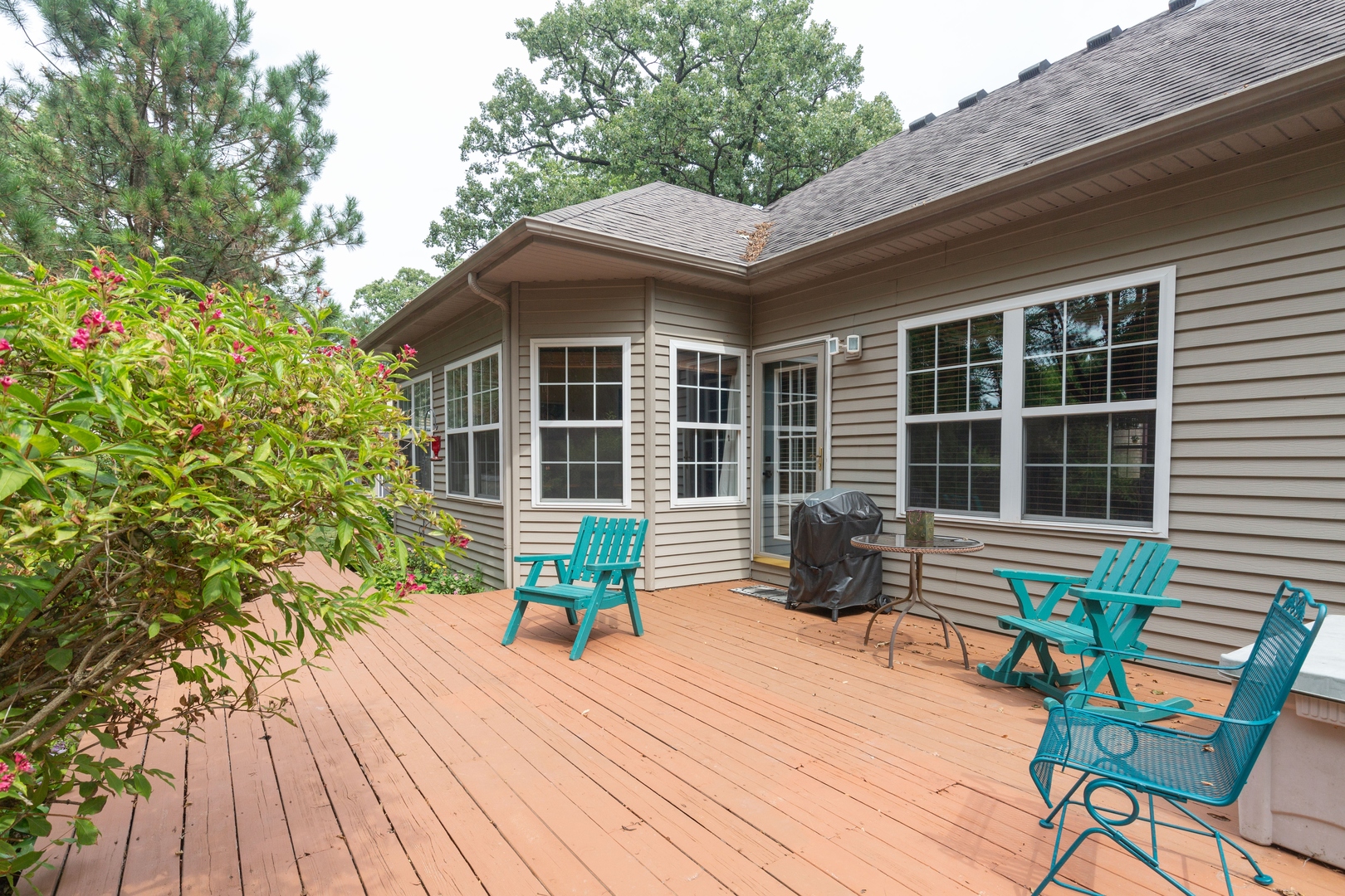 630 Robin Ridge Elgin, IL 60123 - Photo 20 of 21