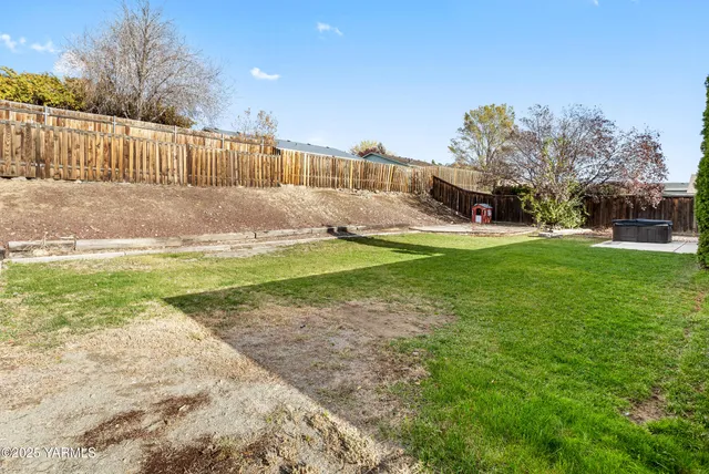 $339,000 | 5503 Mt Aix Way, Yakima, WA 98901