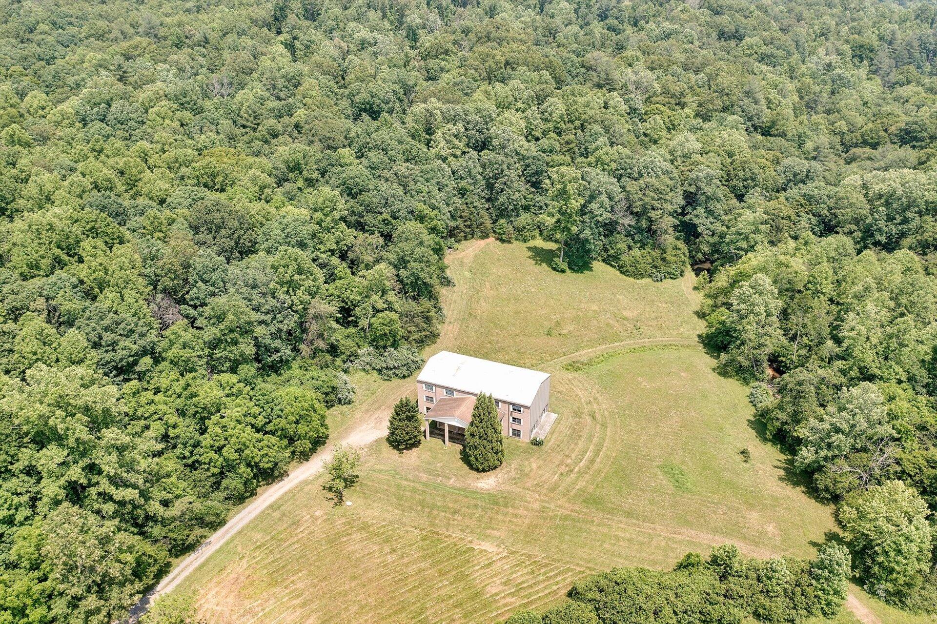 2446 Deer Run Road Ferrum, VA 24088 - Photo 114 of 145 Main House03