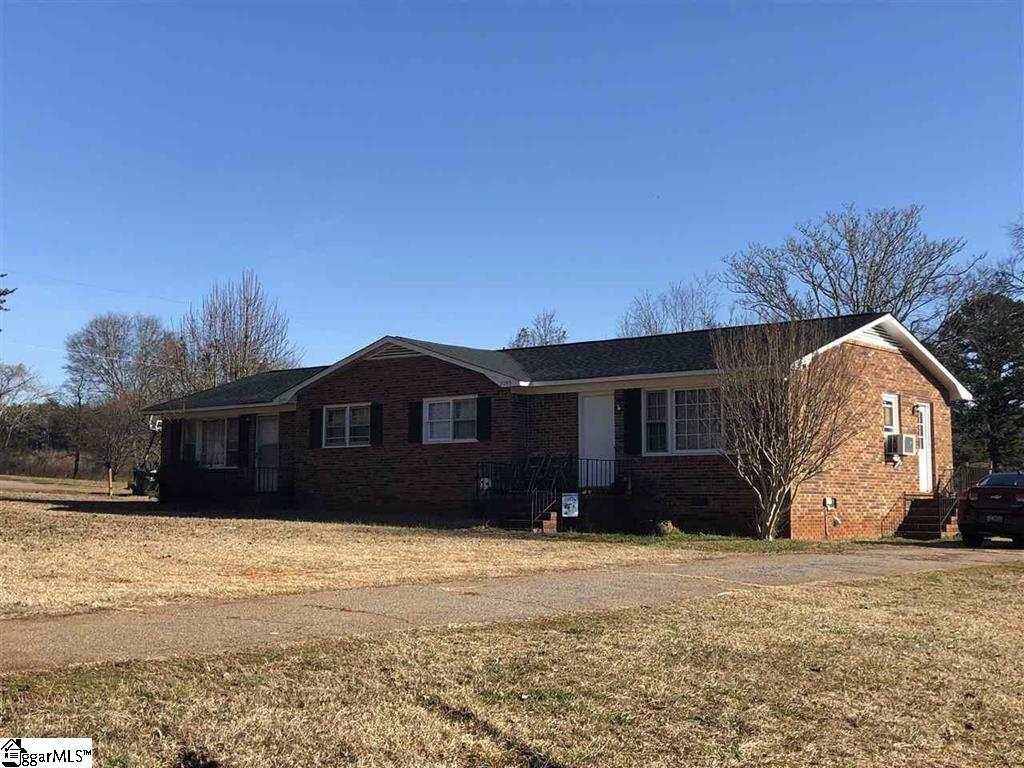 2093 John Dodd Road Wellford, SC 29385 - Photo 1 of 8
