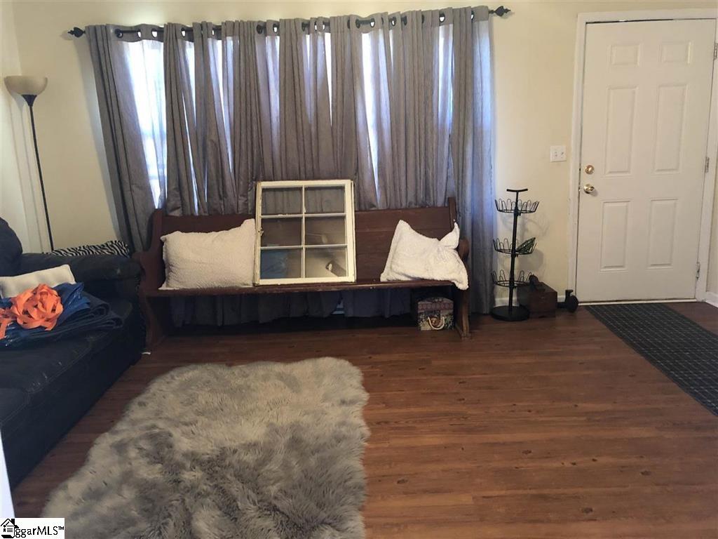 2093 John Dodd Road Wellford, SC 29385 - Photo 7 of 8
