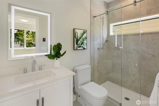 $1,647,000 | 16344 Linden Avenue North, Shoreline, WA 98133