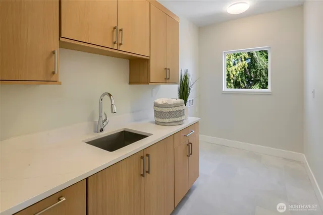 $1,647,000 | 16344 Linden Avenue North, Shoreline, WA 98133