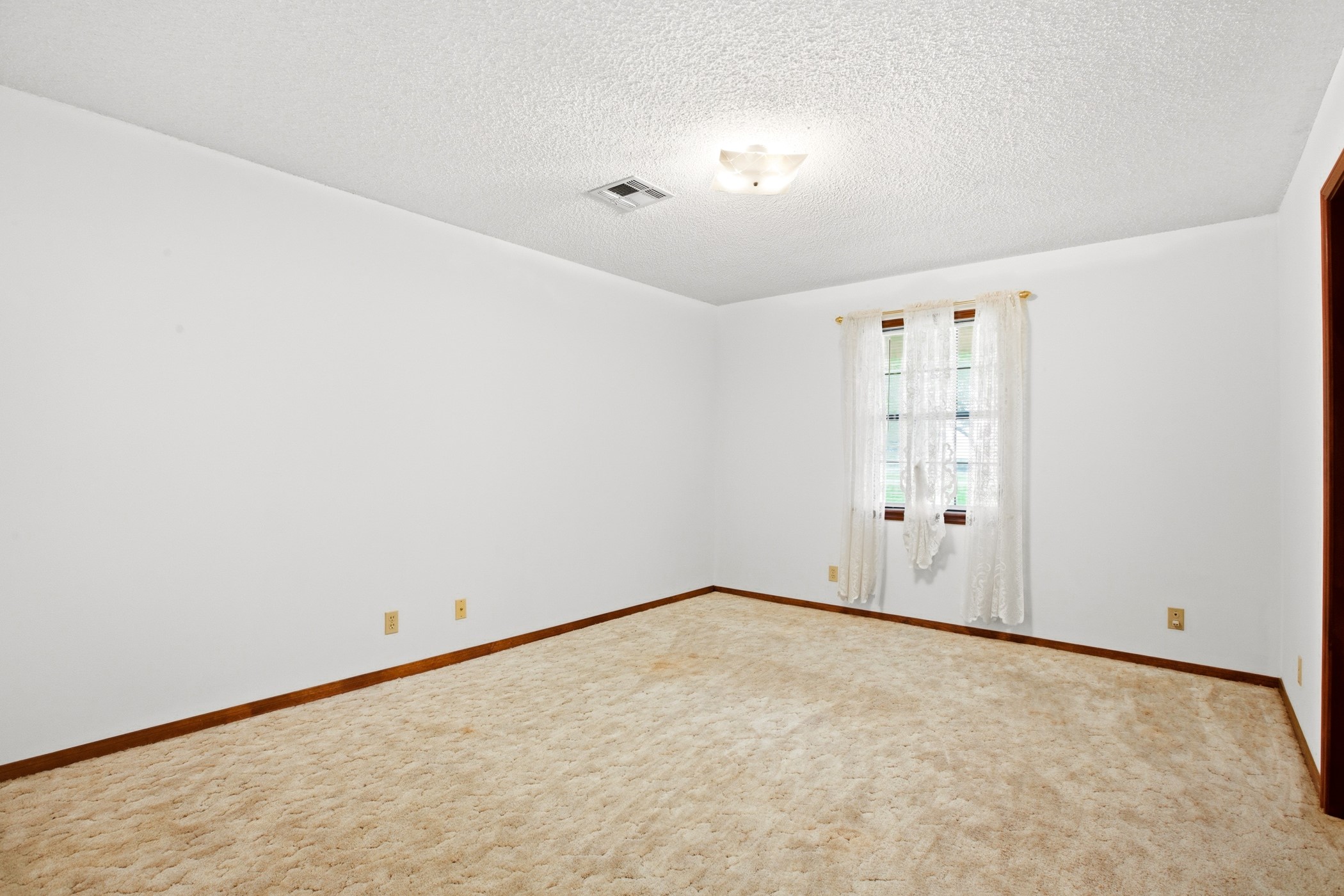 1150 Cr 209 Road Weimar, TX 78962 - Photo 17 of 29
