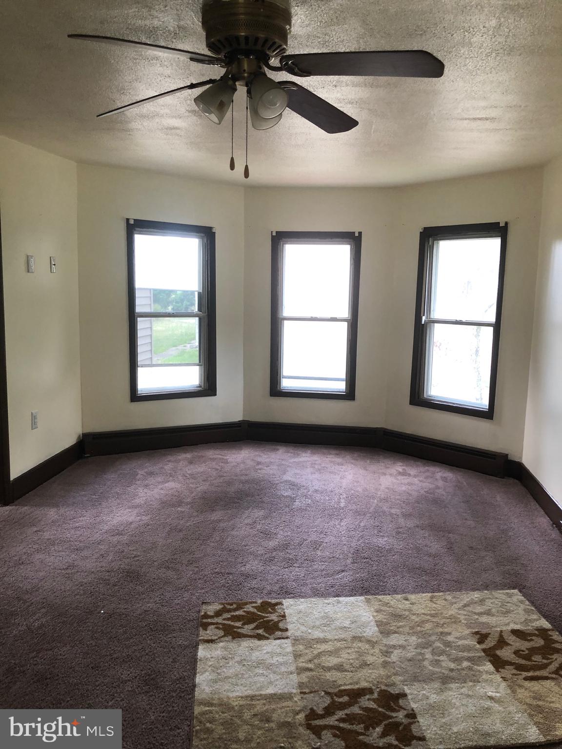 2586 South Main Road Vineland, NJ 08360 - Photo 5 of 14 Dining room