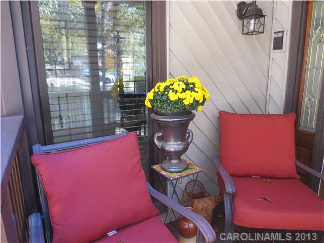 7801 Robin Crest Road, Unit 16 Charlotte, NC 28226 - Photo 11 of 12 Gallery Image 11