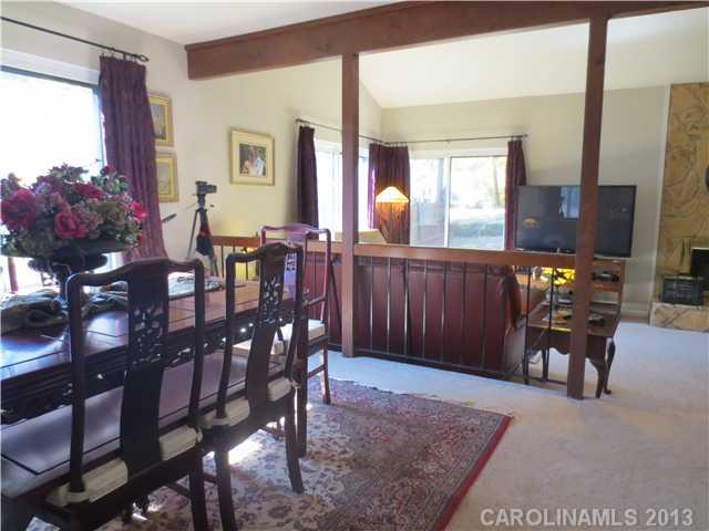 7801 Robin Crest Road, Unit 16 Charlotte, NC 28226 - Photo 3 of 12 Gallery Image 3