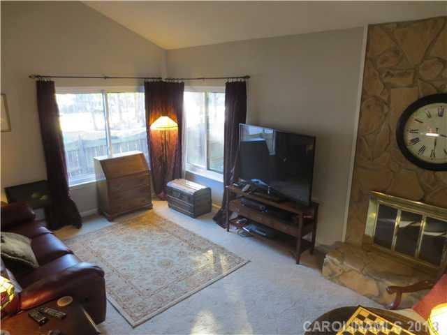 7801 Robin Crest Road, Unit 16 Charlotte, NC 28226 - Photo 9 of 12 Gallery Image 9