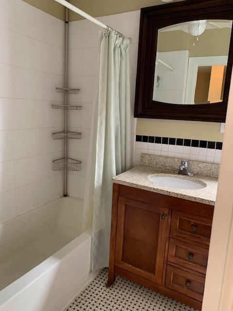 261 Rouse Avenue Mundelein, IL 60060 - Photo 10 of 18