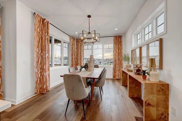 $887,391 | 6796 Bellflower Drive, Minnetrista, MN 55331