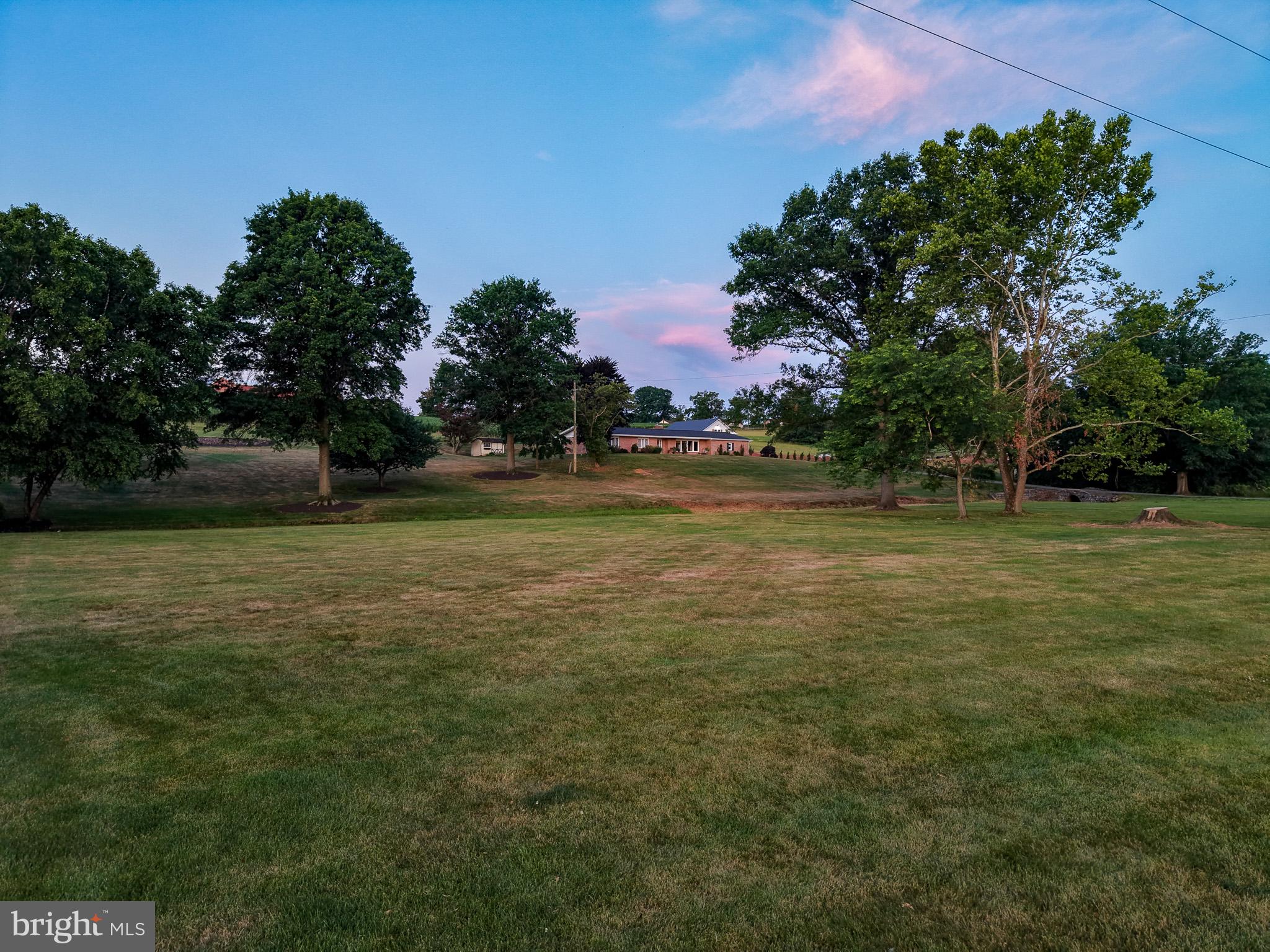 475 South Cocalico Road Denver, PA 17517 - Photo 85 of 91 a backyard of a house with lots of green space