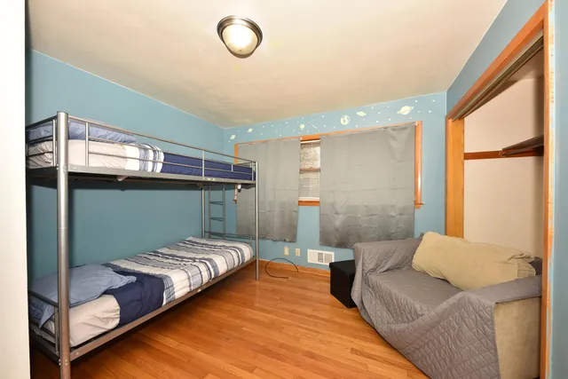 $284,900 | 5607 North Argyle Avenue, Glendale, WI 53209