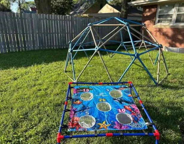 $284,900 | 5607 North Argyle Avenue, Glendale, WI 53209