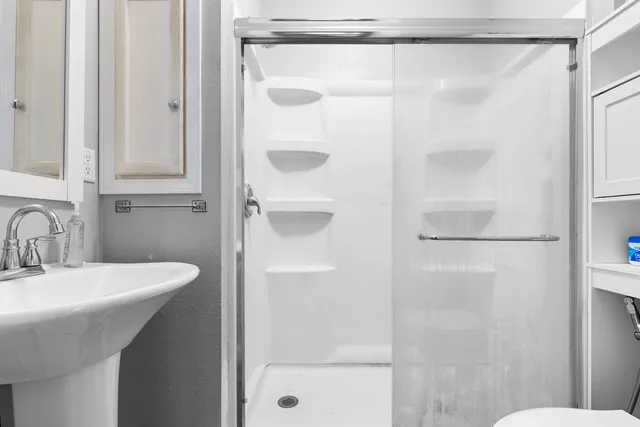 $133,000 | 403 East 9th Street, Rock Falls, IL 61071