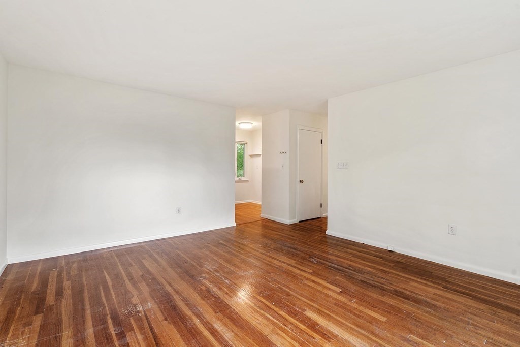 47-49 Ripley Street Newton, MA 02459 - Photo 13 of 25