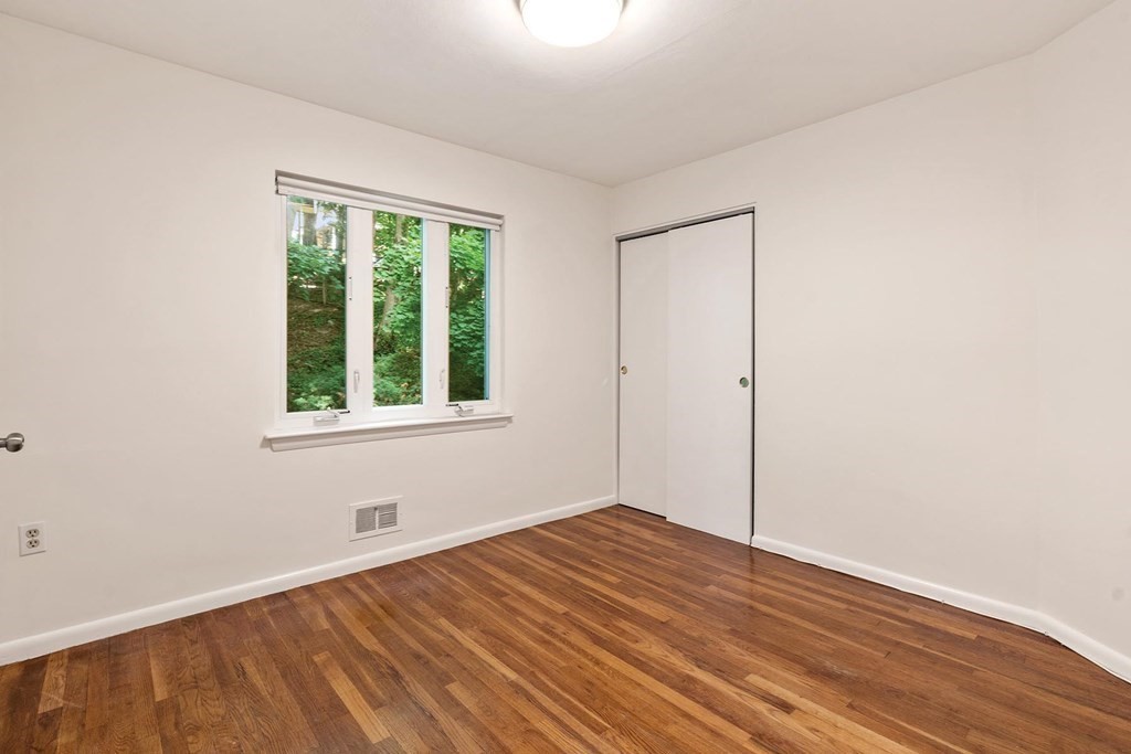 47-49 Ripley Street Newton, MA 02459 - Photo 21 of 25