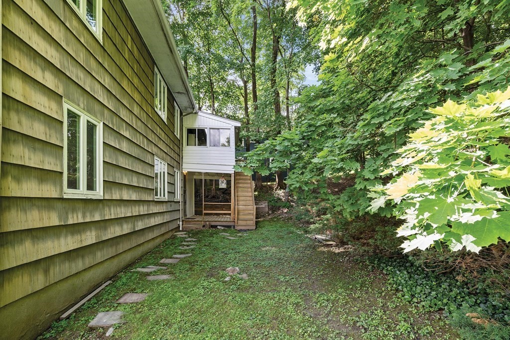 47-49 Ripley Street Newton, MA 02459 - Photo 24 of 25