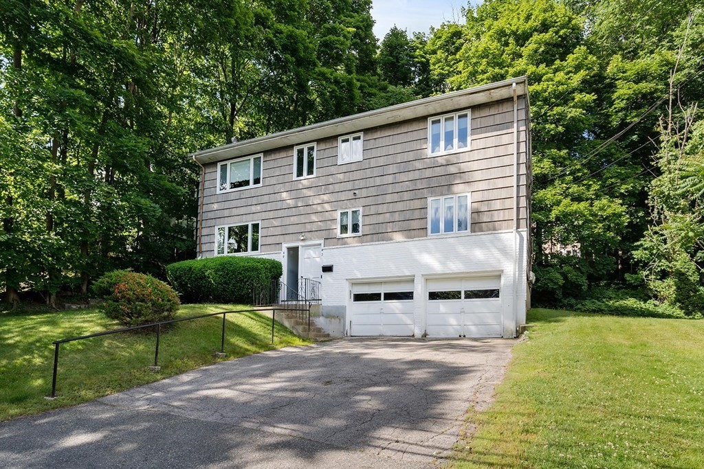 47-49 Ripley Street Newton, MA 02459 - Photo 3 of 25