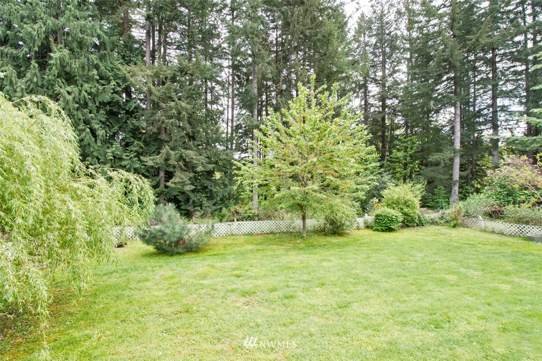 2839 Cooper Point Road Northwest Olympia, WA 98502 - Photo 22 of 25 Gallery Image 22