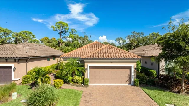 $585,000 | 5720 Semolino Street, Nokomis, FL 34275
