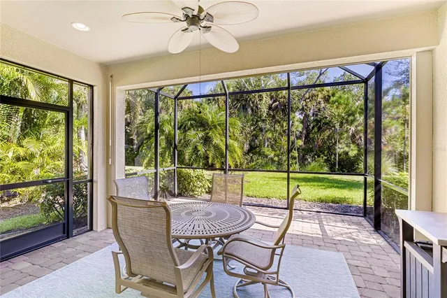 $575,000 | 5720 Semolino Street, Nokomis, FL 34275