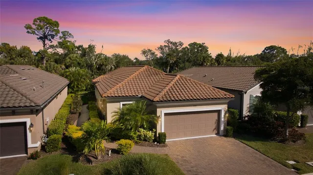 $585,000 | 5720 Semolino Street, Nokomis, FL 34275