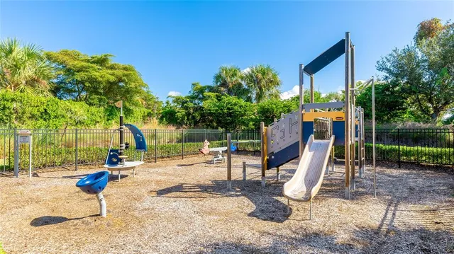 $585,000 | 5720 Semolino Street, Nokomis, FL 34275