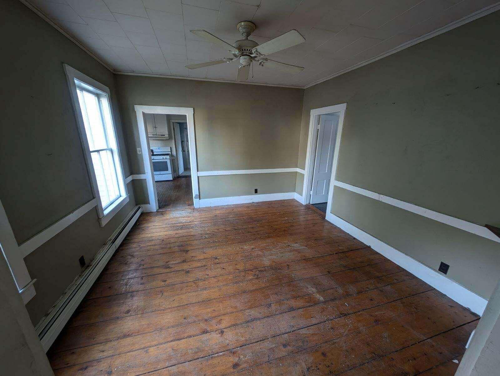 8 Plummer Street Lisbon, ME 04252 - Photo 10 of 29 b0baecbb-0e5f-498f-ba8e-b9a3028b83ca