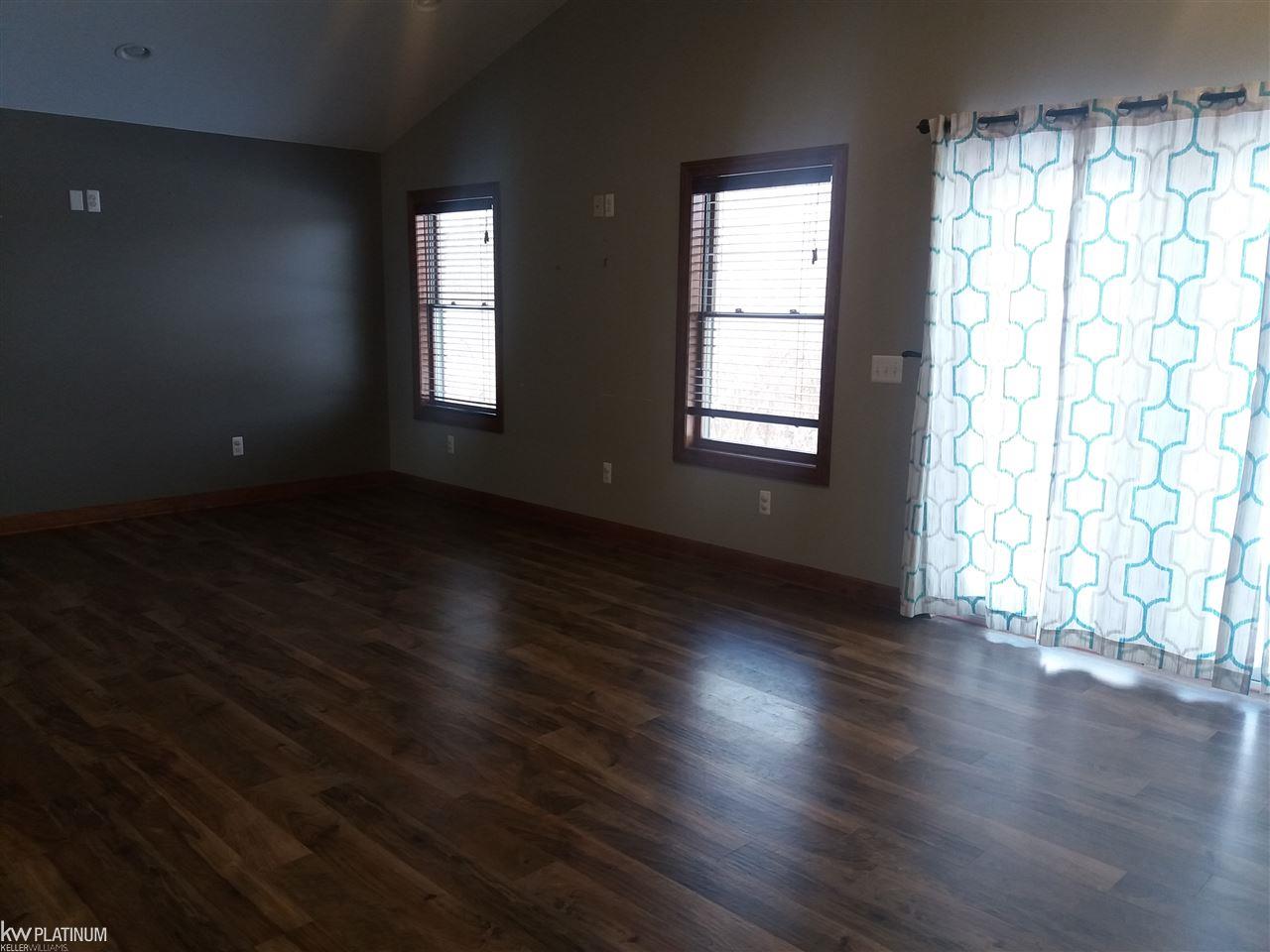 2924 Castor Road Goodells, MI 48027 - Photo 19 of 45 31366817-19.JPG