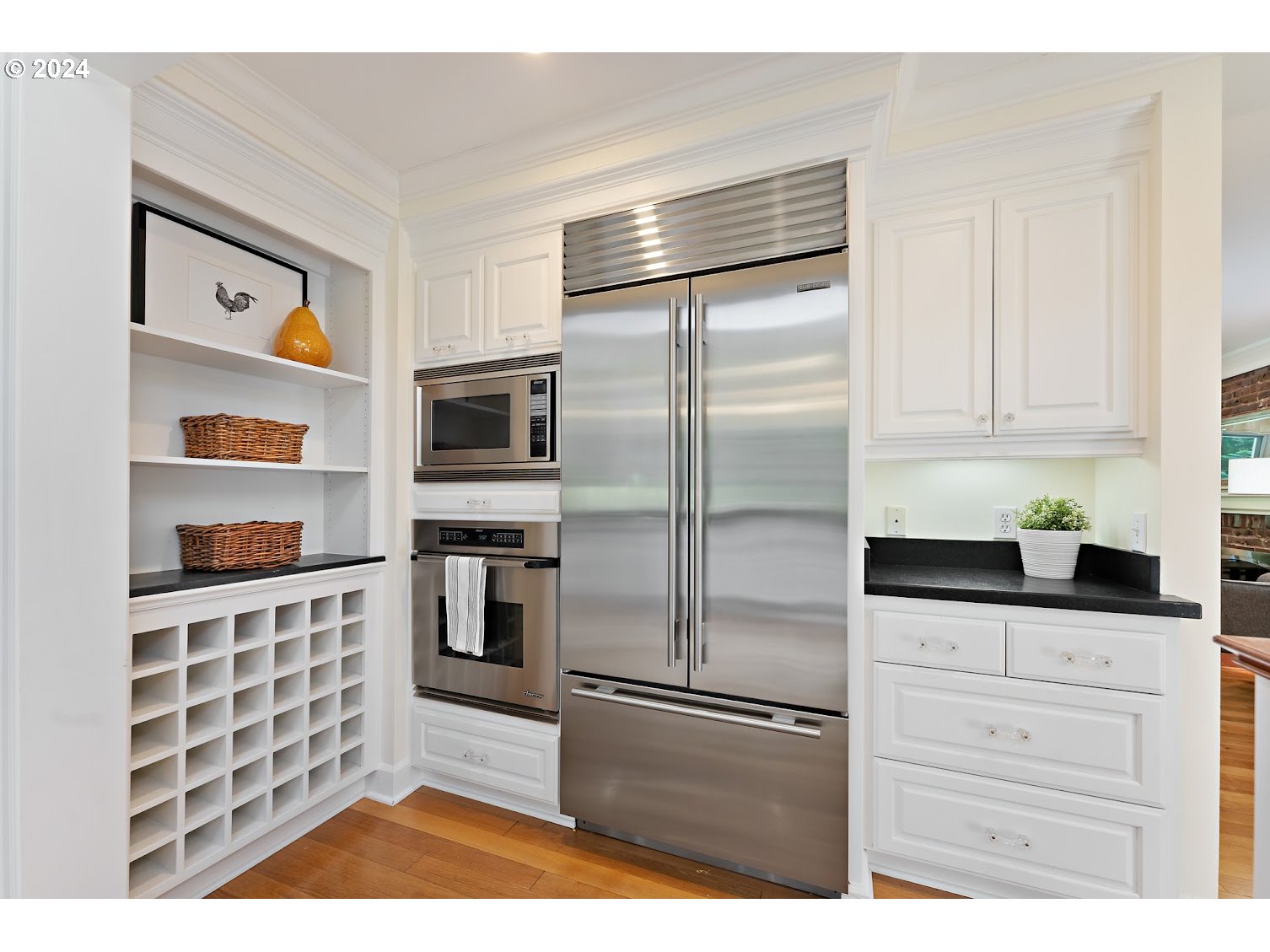 650 Southwest Glen Road Portland, OR 97219 - Photo 14 of 41 Gallery Image 14