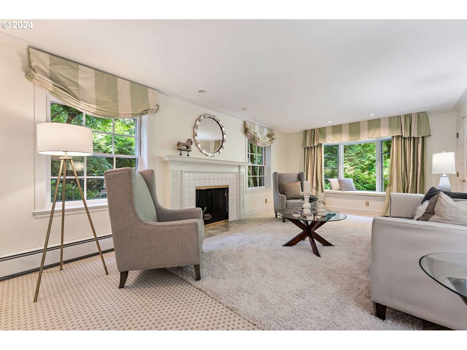 650 Southwest Glen Road Portland, OR 97219 - Photo 7 of 41 Gallery Image 7