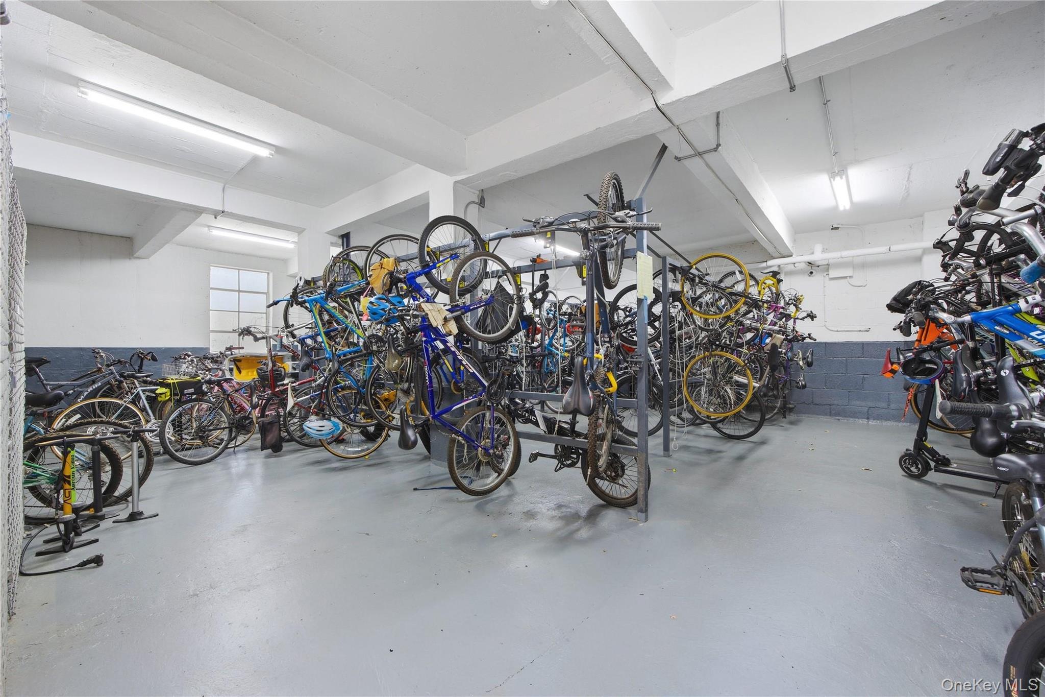 5550 Fieldston Road, Unit 8H Bronx, NY 10471 - Photo 12 of 15