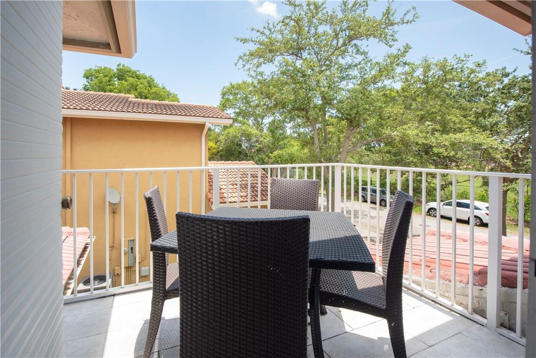 3589 Simms Street Hollywood, FL 33021 - Photo 21 of 26 Balcony View