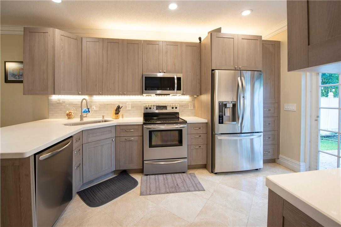 3589 Simms Street Hollywood, FL 33021 - Photo 7 of 26 42" Wood Cabinets
