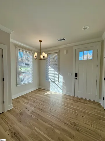 $425,900 | 9 Hawthorne Lane, Unit 105, Greenville, SC 29605