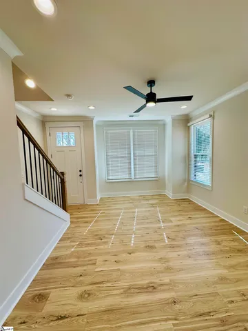 $425,900 | 9 Hawthorne Lane, Unit 105, Greenville, SC 29605