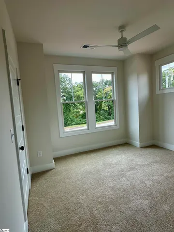 $425,900 | 9 Hawthorne Lane, Unit 105, Greenville, SC 29605