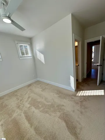 $425,900 | 9 Hawthorne Lane, Unit 105, Greenville, SC 29605