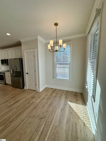 $425,900 | 9 Hawthorne Lane, Unit 105, Greenville, SC 29605