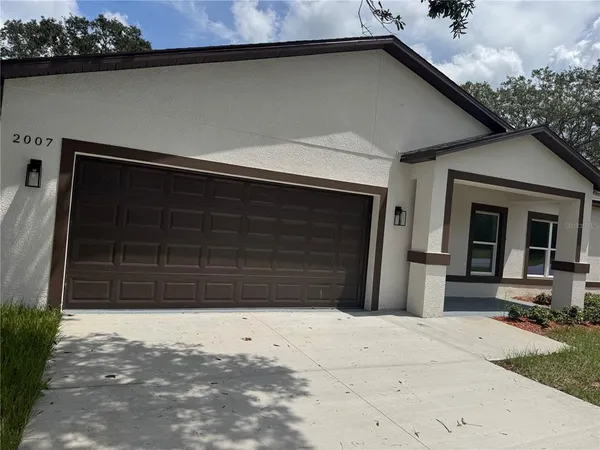 $299,900 | 2007 West Hampshire Boulevard, Citrus Springs, FL 34434