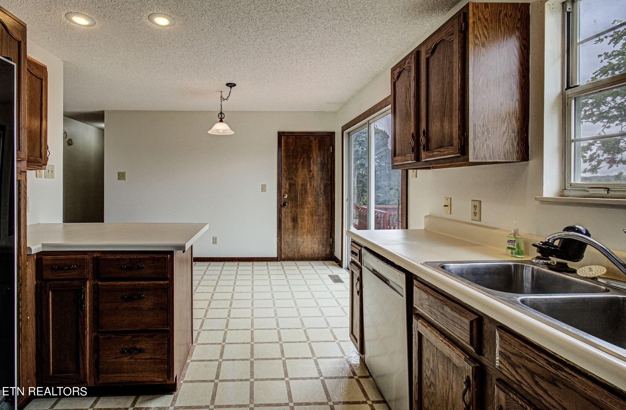 1320 Windamere Road Knoxville, TN 37923 - Photo 18 of 59
