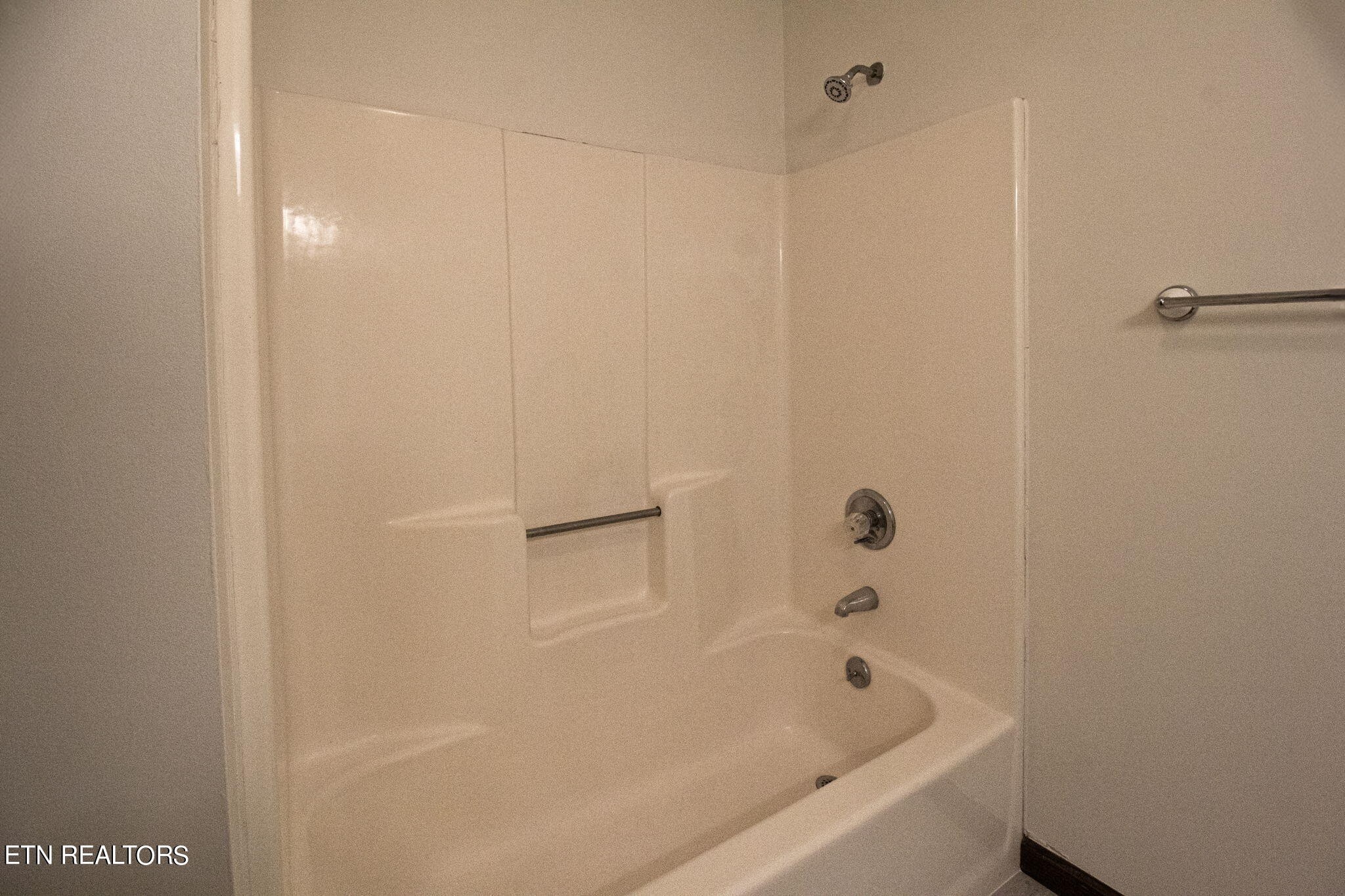 1320 Windamere Road Knoxville, TN 37923 - Photo 23 of 59