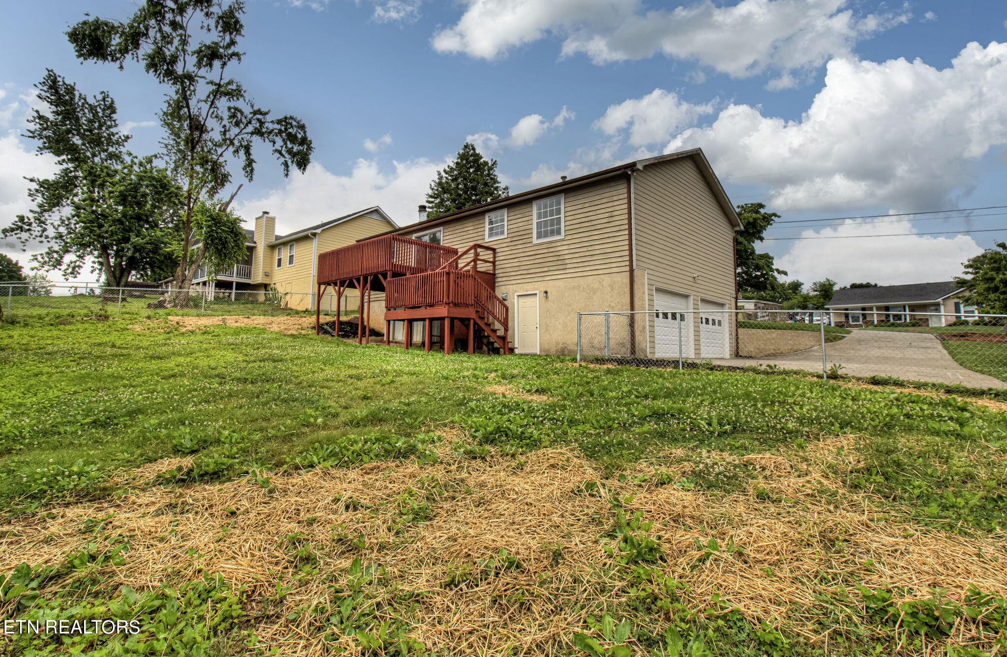 1320 Windamere Road Knoxville, TN 37923 - Photo 4 of 59