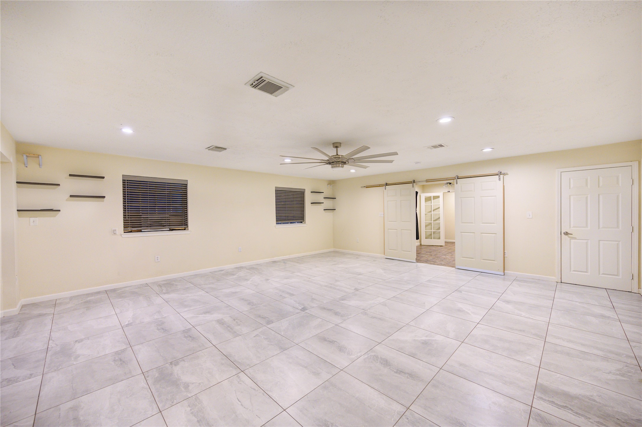 2807 Verhalen Avenue Houston, TX 77039 - Photo 7 of 25 Game Room