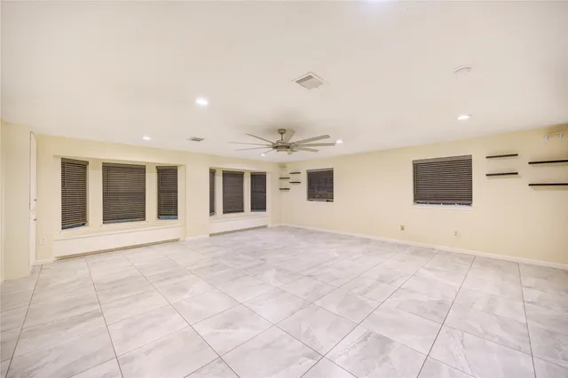 $378,299 | 2807 Verhalen Avenue, Houston, TX 77039