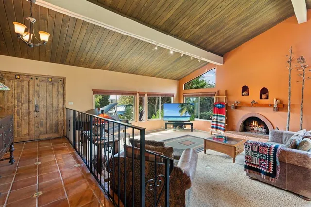 $2,600,000 | 431 Orpheus Avenue, Encinitas, CA 92024