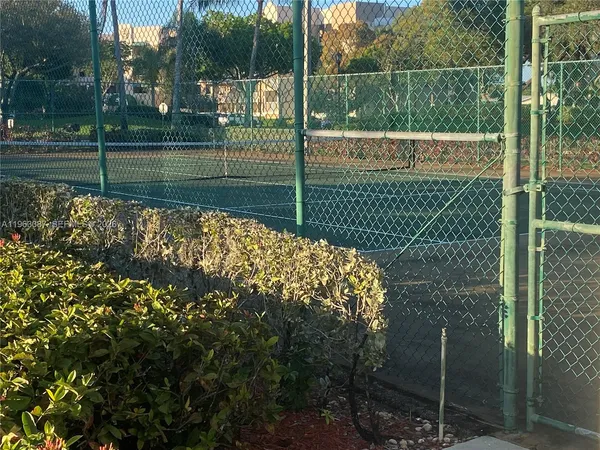 $199,900 | 9551 Weldon Circle, Unit E314, Fort Lauderdale, FL 33321