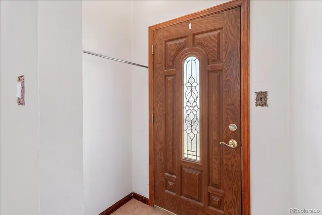 a view of front door with a door